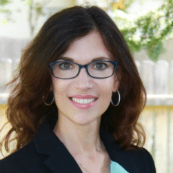 Deirdre Breakenridge<br />
Communications Author